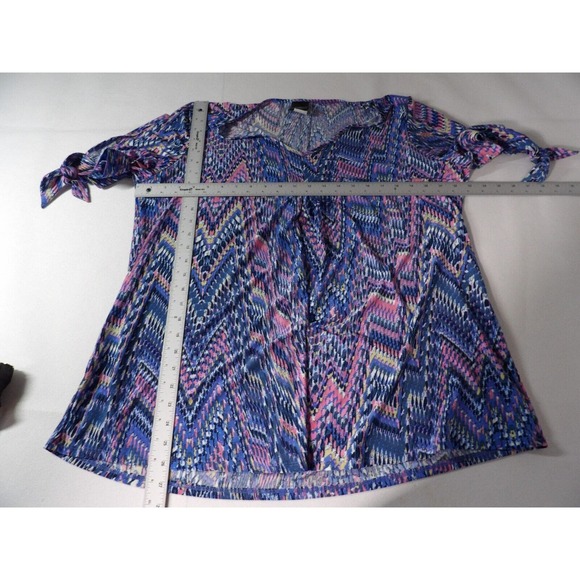 J.T.B. Woman Shirt 2X Slinky Top Colorful Abstract Tie Sleeve V Neck Plus Fun - Picture 8 of 10